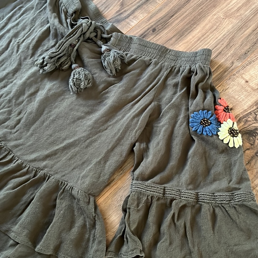 Army Green Floral Embroidered Off the Shoulder Top